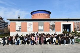 Planeta STEM, Elhuyar y Bioaraba renen en el Planetario de Pamplona a personas investigadoras y estudiantes