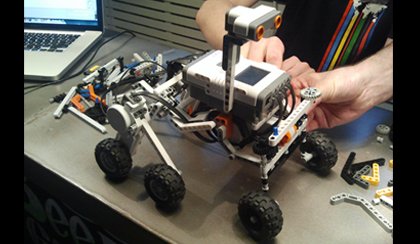 Taller de iniciaci�n a la rob�tica con LEGO en junio